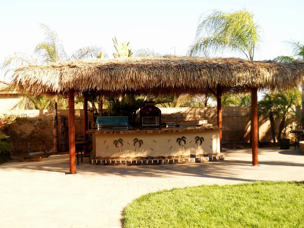 NAKAN Artificial Thatch Roofing Panel for Tiki Hut Bar, Synthetic Palapa  Thatch Roof Runner Roll Duck Blind Grass for Umbrella Cover Tropical